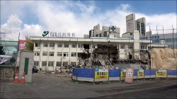 시민 안전위협하고 있는 경기도의료원 이천병원 증축공사 철거현장